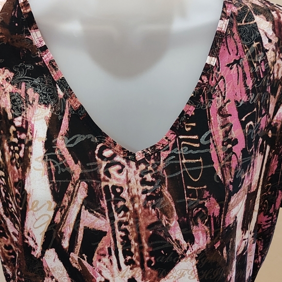 NyGard Collection Abstract blouse - Picture 2 of 4